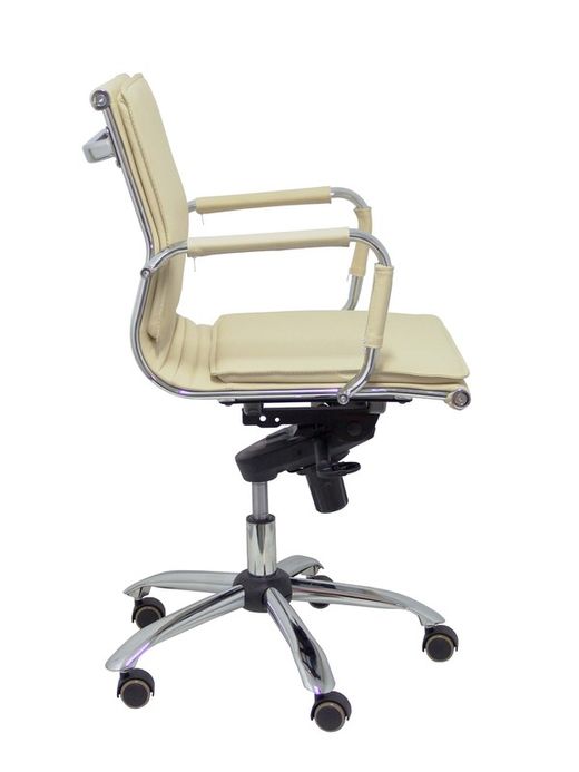 Modelo Yeste confidente - Sillón de oficina ergonómico confidente/espera con mecanismo basculante multiposición y regulable en altura - Asiento y respaldo tapizados en similpiel color crema