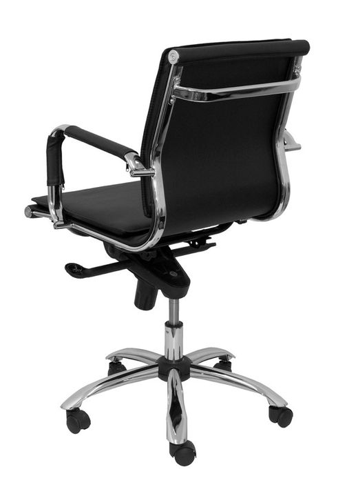 Modelo Yeste confidente - Sillón de oficina ergonómico confidente/espera con mecanismo basculante multiposición y regulable en altura - Asiento y respaldo tapizados en similpiel color negro