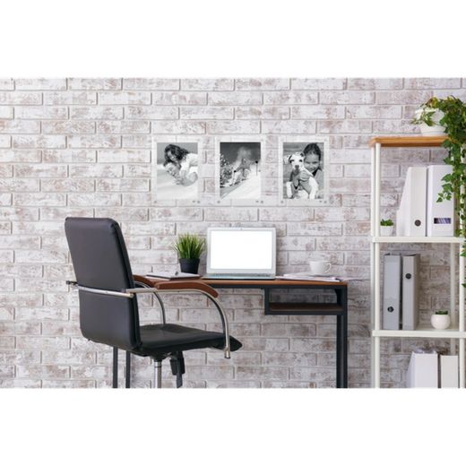 Przezroczysty, akrylowy stojak na plakaty, montowany na ścianie, format A4