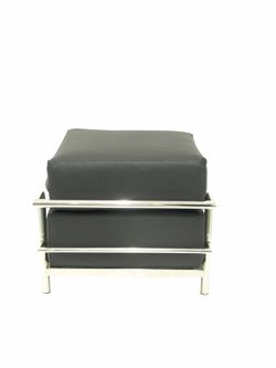 Reposapies para sofá Nerpio, Tarazona o Salobre.  Tapizado en similpiel color negro