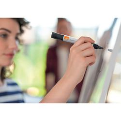 Markery z płynnym tuszem, końcówka ścięta (10 szt.), kolor czarny