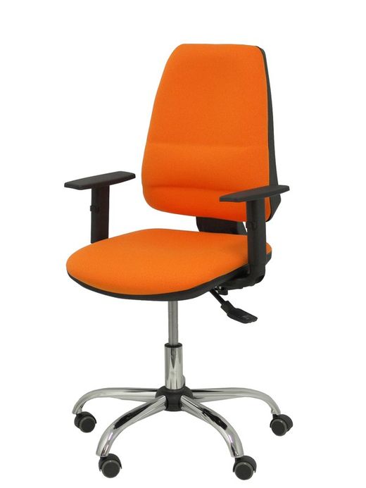 Silla de oficina ergonómica con mecanismo asincro y regulable en altura