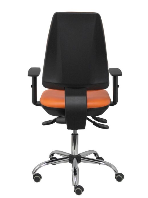 Silla de oficina ergonómica con mecanismo asincro y regulable en altura