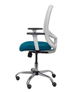 Silla de oficina ergonómica con mecanismo sincro, brazos regulables blancos y ajustable en altura