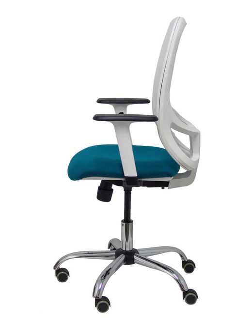 Silla de oficina ergonómica con mecanismo sincro, brazos regulables blancos y ajustable en altura