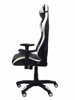 Silla Gaming con mecanismo basculante, regulable en altura y brazos regulables incluidos - Asiento y respaldo tapizados en SIMILPIEL negro y blanco