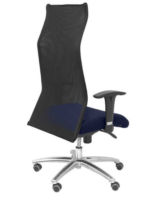 Sillón de dirección ergonómico con mecanismo sincro y regulable en altura, especial para personas de envergadura (hasta 160 kgs)