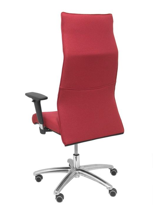 Sillón de dirección ergonómico con mecanismo sincro y regulable en altura, especial para personas de envergadura (hasta 160 kgs)