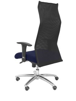 Sillón de dirección ergonómico con mecanismo sincro y regulable en altura, especial para personas de envergadura (hasta 160 kgs)