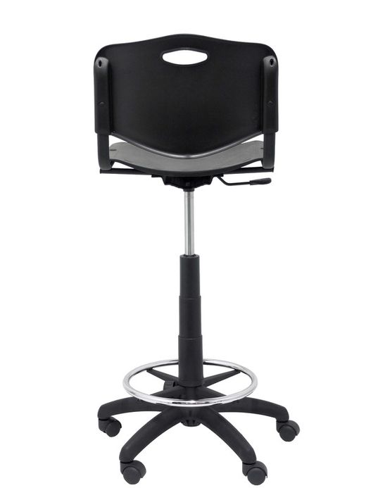 Taburete Robledo giratoria - Taburete de oficina ergonómica, regulable en altura y giratoria 360º -  Asiento y respaldo de plástico de color negro.